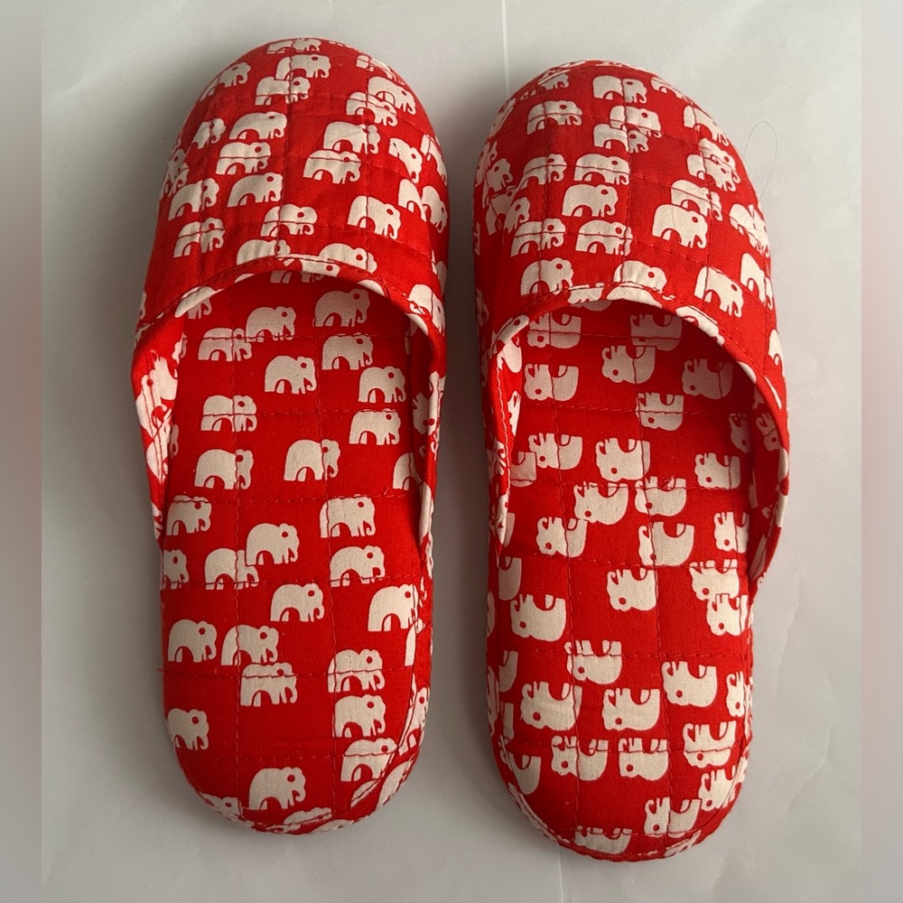 New Thai Cotton Red White Elephant Slippers Women's size Med Thailand Hand Made - Picture 8 of 11
